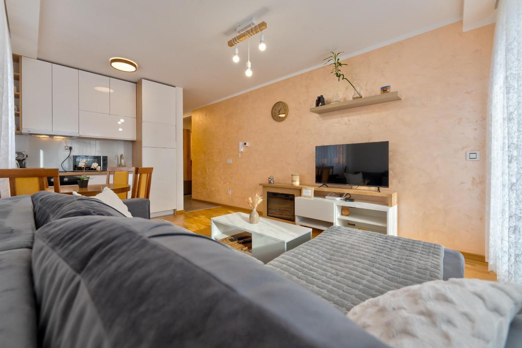 Tijana Apartment Zlatibor Bagian luar foto